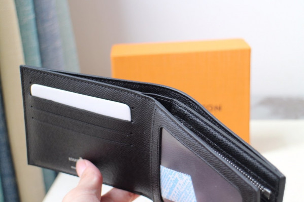 LOUIS VUITTON AMERIGO WALLET (image for) LOUIS VUITTON AMERIGO WALLET