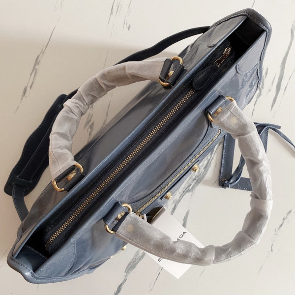 BALENCIAGA CLASSIC CITY [Balenciaga131] CELINE CHANEL ACCESSORIES LOEWE SHOES LOUIS VUITTON DIRO YSL OTHER BRAND HANDBAGS BALENCIAGA BOTTEGA VENETA GOYARD HERMES BURBERRY VALENTINO GUCCI FENDI MIUMIU CHLOE PRADA BVLGARI SUITCASE NEW ARRIVAL 