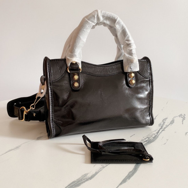 BALENCIAGA CLASSIC CITY [Balenciaga127] CELINE CHANEL ACCESSORIES LOEWE SHOES LOUIS VUITTON DIRO YSL OTHER BRAND HANDBAGS BALENCIAGA BOTTEGA VENETA GOYARD HERMES BURBERRY VALENTINO GUCCI FENDI MIUMIU CHLOE PRADA BVLGARI SUITCASE NEW ARRIVAL 