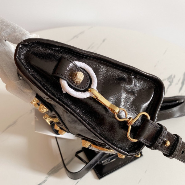BALENCIAGA CLASSIC CITY [Balenciaga127] CELINE CHANEL ACCESSORIES LOEWE SHOES LOUIS VUITTON DIRO YSL OTHER BRAND HANDBAGS BALENCIAGA BOTTEGA VENETA GOYARD HERMES BURBERRY VALENTINO GUCCI FENDI MIUMIU CHLOE PRADA BVLGARI SUITCASE NEW ARRIVAL 