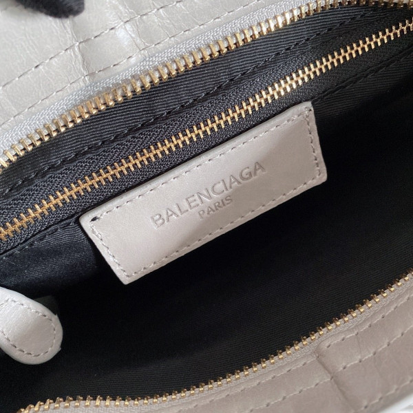 BALENCIAGA CLASSIC CITY [Balenciaga123] CELINE CHANEL ACCESSORIES LOEWE SHOES LOUIS VUITTON DIRO YSL OTHER BRAND HANDBAGS BALENCIAGA BOTTEGA VENETA GOYARD HERMES BURBERRY VALENTINO GUCCI FENDI MIUMIU CHLOE PRADA BVLGARI SUITCASE NEW ARRIVAL 