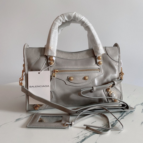 BALENCIAGA CLASSIC CITY [Balenciaga123] CELINE CHANEL ACCESSORIES LOEWE SHOES LOUIS VUITTON DIRO YSL OTHER BRAND HANDBAGS BALENCIAGA BOTTEGA VENETA GOYARD HERMES BURBERRY VALENTINO GUCCI FENDI MIUMIU CHLOE PRADA BVLGARI SUITCASE NEW ARRIVAL 