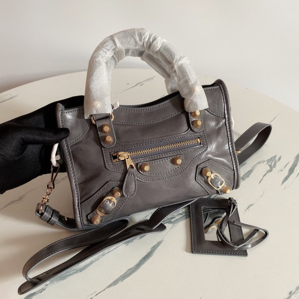 BALENCIAGA CLASSIC CITY [Balenciaga121] CELINE CHANEL ACCESSORIES LOEWE SHOES LOUIS VUITTON DIRO YSL OTHER BRAND HANDBAGS BALENCIAGA BOTTEGA VENETA GOYARD HERMES BURBERRY VALENTINO GUCCI FENDI MIUMIU CHLOE PRADA BVLGARI SUITCASE NEW ARRIVAL 