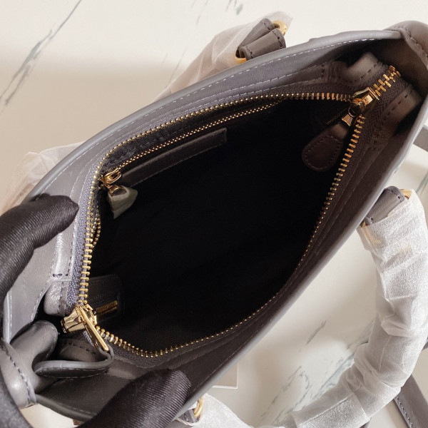 BALENCIAGA CLASSIC CITY [Balenciaga121] CELINE CHANEL ACCESSORIES LOEWE SHOES LOUIS VUITTON DIRO YSL OTHER BRAND HANDBAGS BALENCIAGA BOTTEGA VENETA GOYARD HERMES BURBERRY VALENTINO GUCCI FENDI MIUMIU CHLOE PRADA BVLGARI SUITCASE NEW ARRIVAL 