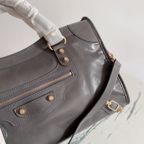 BALENCIAGA CLASSIC CITY [Balenciaga119] CELINE CHANEL ACCESSORIES LOEWE SHOES LOUIS VUITTON DIRO YSL OTHER BRAND HANDBAGS BALENCIAGA BOTTEGA VENETA GOYARD HERMES BURBERRY VALENTINO GUCCI FENDI MIUMIU CHLOE PRADA BVLGARI SUITCASE NEW ARRIVAL 