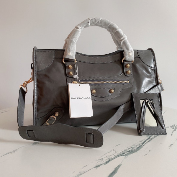 BALENCIAGA CLASSIC CITY [Balenciaga119] CELINE CHANEL ACCESSORIES LOEWE SHOES LOUIS VUITTON DIRO YSL OTHER BRAND HANDBAGS BALENCIAGA BOTTEGA VENETA GOYARD HERMES BURBERRY VALENTINO GUCCI FENDI MIUMIU CHLOE PRADA BVLGARI SUITCASE NEW ARRIVAL 