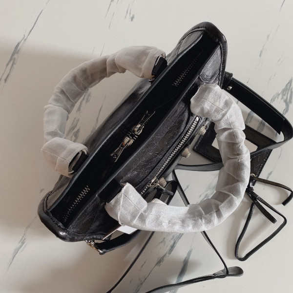 BALENCIAGA CLASSIC CITY [Balenciaga115] CELINE CHANEL ACCESSORIES LOEWE SHOES LOUIS VUITTON DIRO YSL OTHER BRAND HANDBAGS BALENCIAGA BOTTEGA VENETA GOYARD HERMES BURBERRY VALENTINO GUCCI FENDI MIUMIU CHLOE PRADA BVLGARI SUITCASE NEW ARRIVAL 