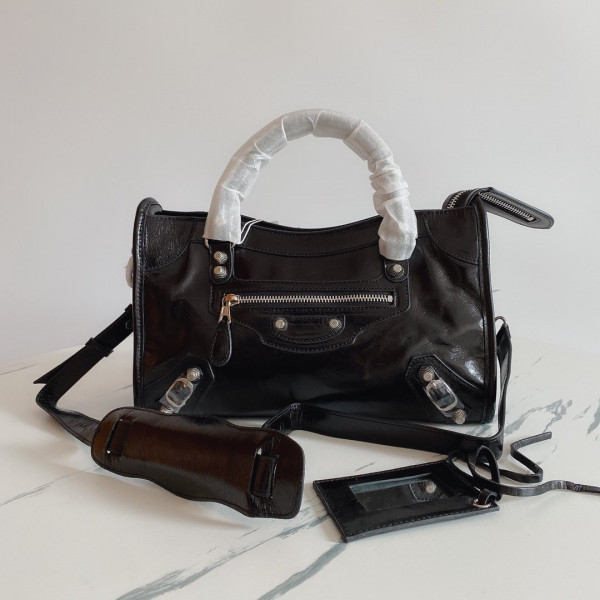BALENCIAGA CLASSIC CITY [Balenciaga114] CELINE CHANEL ACCESSORIES LOEWE SHOES LOUIS VUITTON DIRO YSL OTHER BRAND HANDBAGS BALENCIAGA BOTTEGA VENETA GOYARD HERMES BURBERRY VALENTINO GUCCI FENDI MIUMIU CHLOE PRADA BVLGARI SUITCASE NEW ARRIVAL 