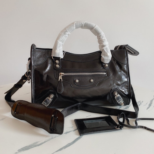BALENCIAGA CLASSIC CITY [Balenciaga114] CELINE CHANEL ACCESSORIES LOEWE SHOES LOUIS VUITTON DIRO YSL OTHER BRAND HANDBAGS BALENCIAGA BOTTEGA VENETA GOYARD HERMES BURBERRY VALENTINO GUCCI FENDI MIUMIU CHLOE PRADA BVLGARI SUITCASE NEW ARRIVAL 