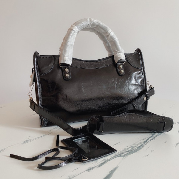 BALENCIAGA CLASSIC CITY [Balenciaga114] CELINE CHANEL ACCESSORIES LOEWE SHOES LOUIS VUITTON DIRO YSL OTHER BRAND HANDBAGS BALENCIAGA BOTTEGA VENETA GOYARD HERMES BURBERRY VALENTINO GUCCI FENDI MIUMIU CHLOE PRADA BVLGARI SUITCASE NEW ARRIVAL 