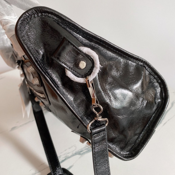 BALENCIAGA CLASSIC CITY [Balenciaga113] CELINE CHANEL ACCESSORIES LOEWE SHOES LOUIS VUITTON DIRO YSL OTHER BRAND HANDBAGS BALENCIAGA BOTTEGA VENETA GOYARD HERMES BURBERRY VALENTINO GUCCI FENDI MIUMIU CHLOE PRADA BVLGARI SUITCASE NEW ARRIVAL 