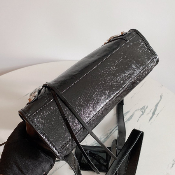 BALENCIAGA CLASSIC CITY [Balenciaga111] CELINE CHANEL ACCESSORIES LOEWE SHOES LOUIS VUITTON DIRO YSL OTHER BRAND HANDBAGS BALENCIAGA BOTTEGA VENETA GOYARD HERMES BURBERRY VALENTINO GUCCI FENDI MIUMIU CHLOE PRADA BVLGARI SUITCASE NEW ARRIVAL 