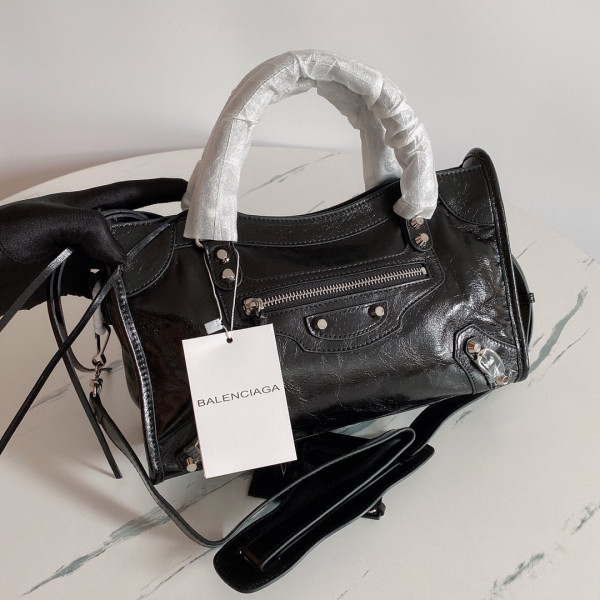 BALENCIAGA CLASSIC CITY [Balenciaga111] CELINE CHANEL ACCESSORIES LOEWE SHOES LOUIS VUITTON DIRO YSL OTHER BRAND HANDBAGS BALENCIAGA BOTTEGA VENETA GOYARD HERMES BURBERRY VALENTINO GUCCI FENDI MIUMIU CHLOE PRADA BVLGARI SUITCASE NEW ARRIVAL 
