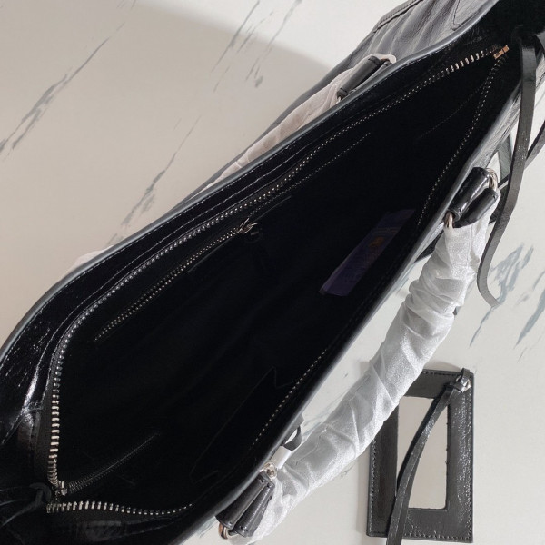 BALENCIAGA CLASSIC CITY [Balenciaga110] CELINE CHANEL ACCESSORIES LOEWE SHOES LOUIS VUITTON DIRO YSL OTHER BRAND HANDBAGS BALENCIAGA BOTTEGA VENETA GOYARD HERMES BURBERRY VALENTINO GUCCI FENDI MIUMIU CHLOE PRADA BVLGARI SUITCASE NEW ARRIVAL 