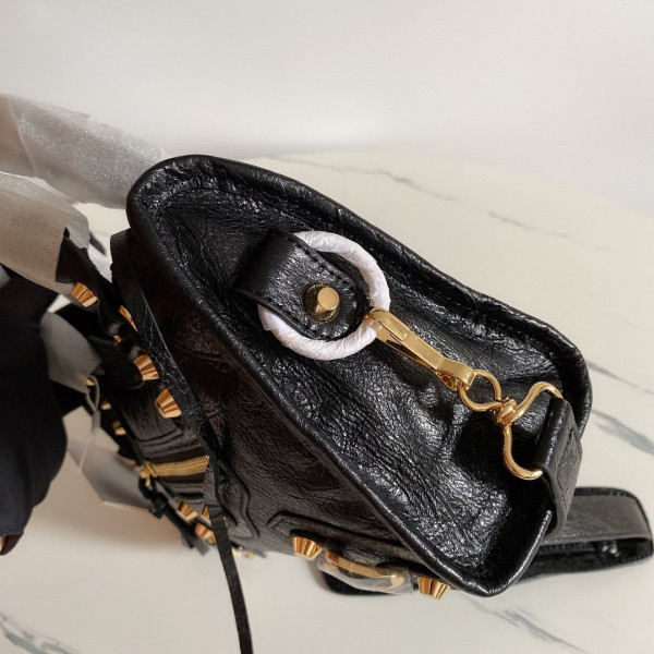 BALENCIAGA CLASSIC CITY [Balenciaga109] CELINE CHANEL ACCESSORIES LOEWE SHOES LOUIS VUITTON DIRO YSL OTHER BRAND HANDBAGS BALENCIAGA BOTTEGA VENETA GOYARD HERMES BURBERRY VALENTINO GUCCI FENDI MIUMIU CHLOE PRADA BVLGARI SUITCASE NEW ARRIVAL 
