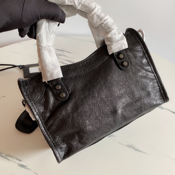 BALENCIAGA CLASSIC CITY [Balenciaga106] CELINE CHANEL ACCESSORIES LOEWE SHOES LOUIS VUITTON DIRO YSL OTHER BRAND HANDBAGS BALENCIAGA BOTTEGA VENETA GOYARD HERMES BURBERRY VALENTINO GUCCI FENDI MIUMIU CHLOE PRADA BVLGARI SUITCASE NEW ARRIVAL 