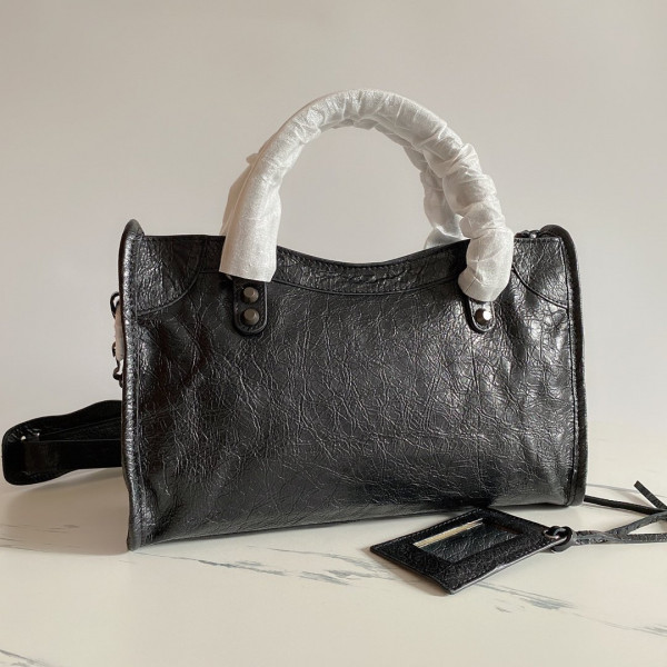 BALENCIAGA CLASSIC CITY [Balenciaga105] CELINE CHANEL ACCESSORIES LOEWE SHOES LOUIS VUITTON DIRO YSL OTHER BRAND HANDBAGS BALENCIAGA BOTTEGA VENETA GOYARD HERMES BURBERRY VALENTINO GUCCI FENDI MIUMIU CHLOE PRADA BVLGARI SUITCASE NEW ARRIVAL 