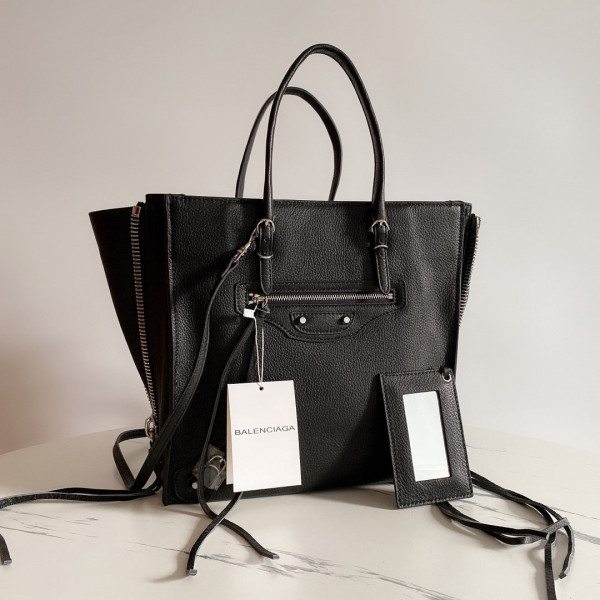 BALENCIAGA PAPIER [Balenciaga102] CELINE CHANEL ACCESSORIES LOEWE SHOES LOUIS VUITTON DIRO YSL OTHER BRAND HANDBAGS BALENCIAGA BOTTEGA VENETA GOYARD HERMES BURBERRY VALENTINO GUCCI FENDI MIUMIU CHLOE PRADA BVLGARI SUITCASE NEW ARRIVAL 