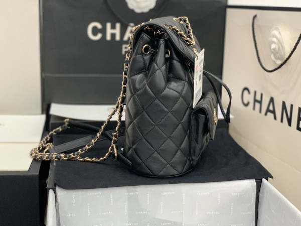 CL BACKPACK IN LAMBSKIN WITH GOLD HARDWARE [Chanle1533] CELINE CHANEL ACCESSORIES LOEWE SHOES LOUIS VUITTON DIRO YSL OTHER BRAND HANDBAGS BALENCIAGA BOTTEGA VENETA GOYARD HERMES BURBERRY VALENTINO GUCCI FENDI MIUMIU CHLOE PRADA BVLGARI SUITCASE NEW ARRIVAL 
