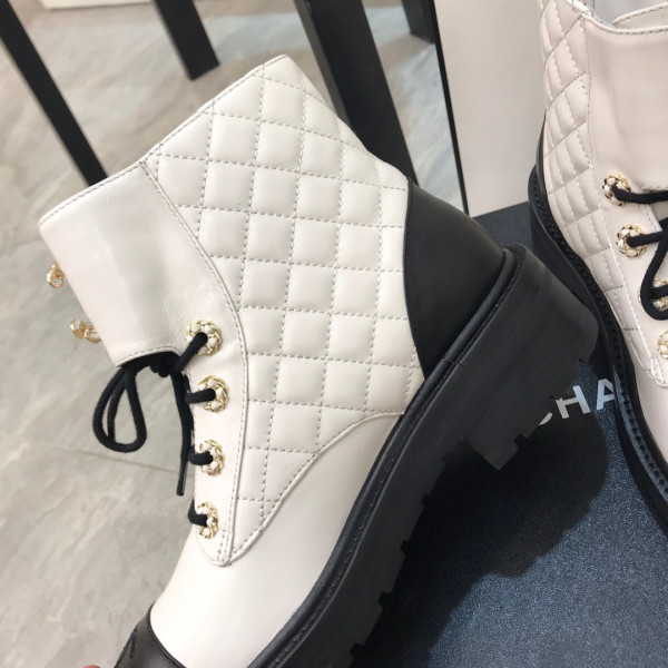 CL BOOTS [Chanle1495] CELINE CHANEL ACCESSORIES LOEWE SHOES LOUIS VUITTON DIRO YSL OTHER BRAND HANDBAGS BALENCIAGA BOTTEGA VENETA GOYARD HERMES BURBERRY VALENTINO GUCCI FENDI MIUMIU CHLOE PRADA BVLGARI SUITCASE NEW ARRIVAL 