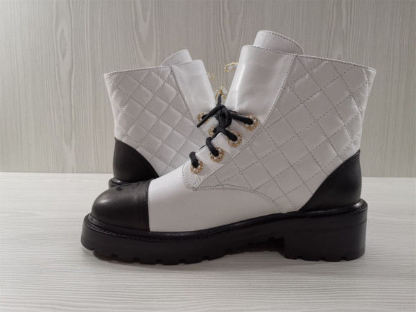 CL BOOTS [Chanle1495] CELINE CHANEL ACCESSORIES LOEWE SHOES LOUIS VUITTON DIRO YSL OTHER BRAND HANDBAGS BALENCIAGA BOTTEGA VENETA GOYARD HERMES BURBERRY VALENTINO GUCCI FENDI MIUMIU CHLOE PRADA BVLGARI SUITCASE NEW ARRIVAL 