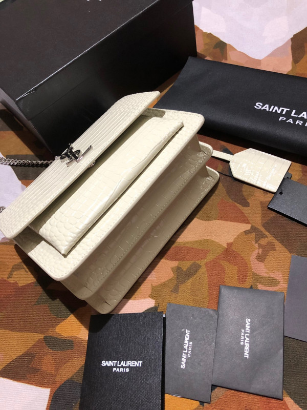 YSL SUNSET MEDIUM [YSL308] CELINE CHANEL ACCESSORIES LOEWE SHOES LOUIS VUITTON DIRO YSL OTHER BRAND HANDBAGS BALENCIAGA BOTTEGA VENETA GOYARD HERMES BURBERRY VALENTINO GUCCI FENDI MIUMIU CHLOE PRADA BVLGARI SUITCASE NEW ARRIVAL 