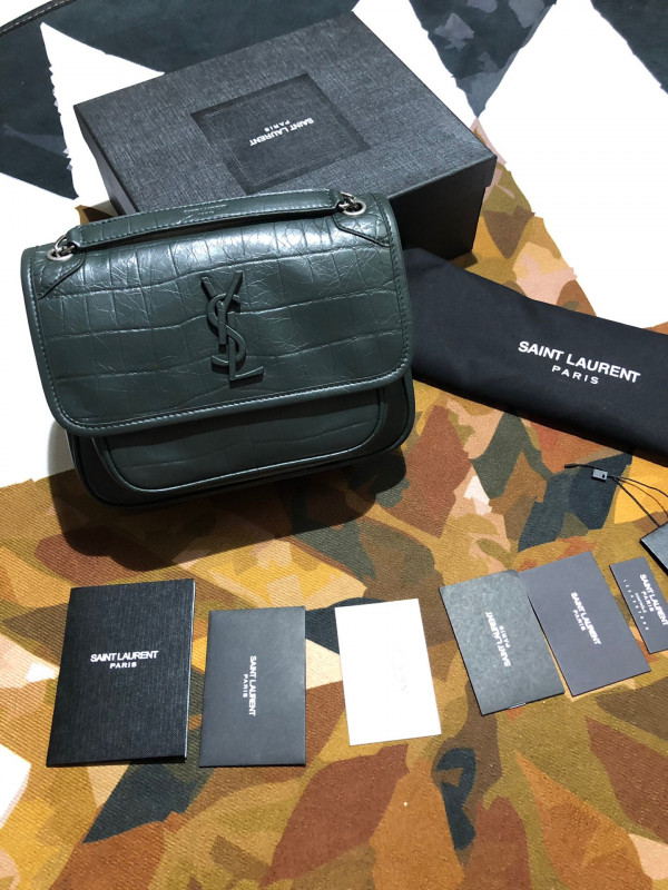 YSL NIKI BABY [YSL303] CELINE CHANEL ACCESSORIES LOEWE SHOES LOUIS VUITTON DIRO YSL OTHER BRAND HANDBAGS BALENCIAGA BOTTEGA VENETA GOYARD HERMES BURBERRY VALENTINO GUCCI FENDI MIUMIU CHLOE PRADA BVLGARI SUITCASE NEW ARRIVAL 