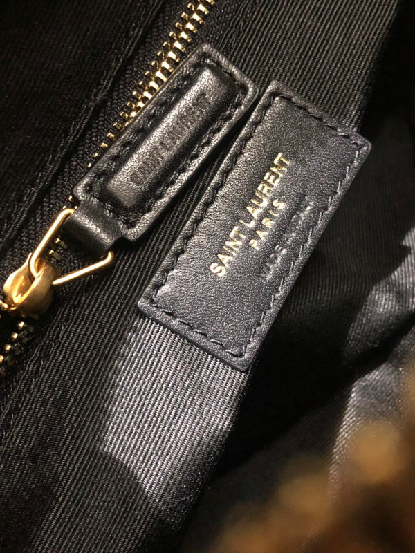 YSL JOAN CAMERA BAG IN Y-QUILTED SMOOTH LEATHER [YSL302] CELINE CHANEL ACCESSORIES LOEWE SHOES LOUIS VUITTON DIRO YSL OTHER BRAND HANDBAGS BALENCIAGA BOTTEGA VENETA GOYARD HERMES BURBERRY VALENTINO GUCCI FENDI MIUMIU CHLOE PRADA BVLGARI SUITCASE NEW ARRIVAL 