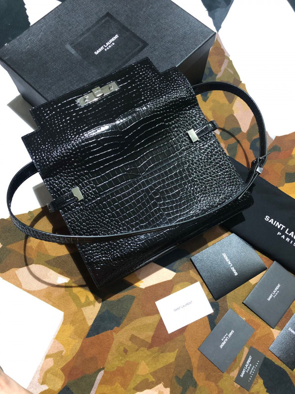 YSL MANHATTAN [YSL294] CELINE CHANEL ACCESSORIES LOEWE SHOES LOUIS VUITTON DIRO YSL OTHER BRAND HANDBAGS BALENCIAGA BOTTEGA VENETA GOYARD HERMES BURBERRY VALENTINO GUCCI FENDI MIUMIU CHLOE PRADA BVLGARI SUITCASE NEW ARRIVAL 