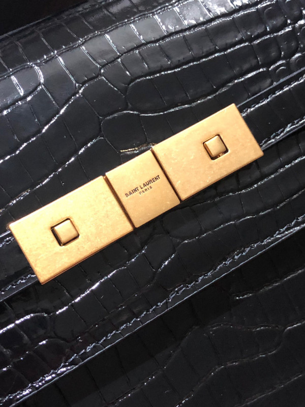 YSL MANHATTAN [YSL293] CELINE CHANEL ACCESSORIES LOEWE SHOES LOUIS VUITTON DIRO YSL OTHER BRAND HANDBAGS BALENCIAGA BOTTEGA VENETA GOYARD HERMES BURBERRY VALENTINO GUCCI FENDI MIUMIU CHLOE PRADA BVLGARI SUITCASE NEW ARRIVAL 