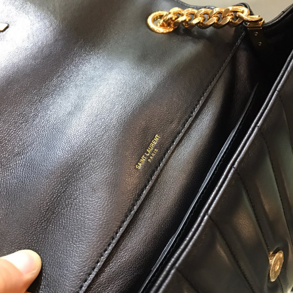 YSL VICKY LARGE BAG [YSL291] CELINE CHANEL ACCESSORIES LOEWE SHOES LOUIS VUITTON DIRO YSL OTHER BRAND HANDBAGS BALENCIAGA BOTTEGA VENETA GOYARD HERMES BURBERRY VALENTINO GUCCI FENDI MIUMIU CHLOE PRADA BVLGARI SUITCASE NEW ARRIVAL 