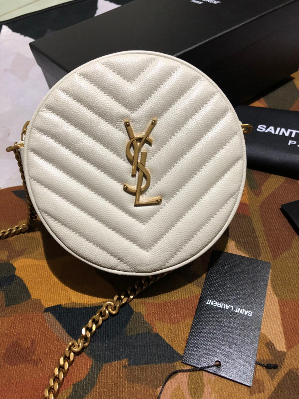 YSL VINYLE ROUND CAMERA BAG [YSL279] CELINE CHANEL ACCESSORIES LOEWE SHOES LOUIS VUITTON DIRO YSL OTHER BRAND HANDBAGS BALENCIAGA BOTTEGA VENETA GOYARD HERMES BURBERRY VALENTINO GUCCI FENDI MIUMIU CHLOE PRADA BVLGARI SUITCASE NEW ARRIVAL 