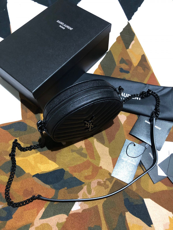 YSL VINYLE ROUND CAMERA BAG [YSL275] CELINE CHANEL ACCESSORIES LOEWE SHOES LOUIS VUITTON DIRO YSL OTHER BRAND HANDBAGS BALENCIAGA BOTTEGA VENETA GOYARD HERMES BURBERRY VALENTINO GUCCI FENDI MIUMIU CHLOE PRADA BVLGARI SUITCASE NEW ARRIVAL 