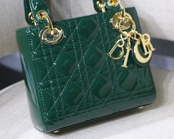 (image for) LADY DIRO MINI
