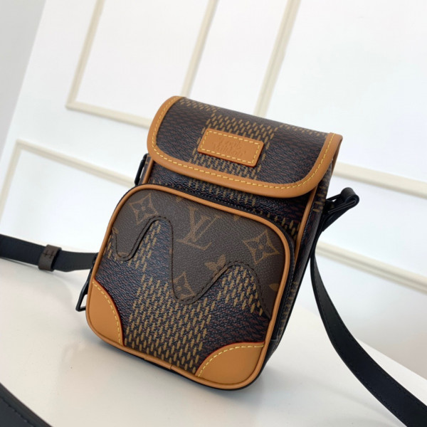 (image for) LOUIS VUITTON NANO AMAZONE MESSENGER