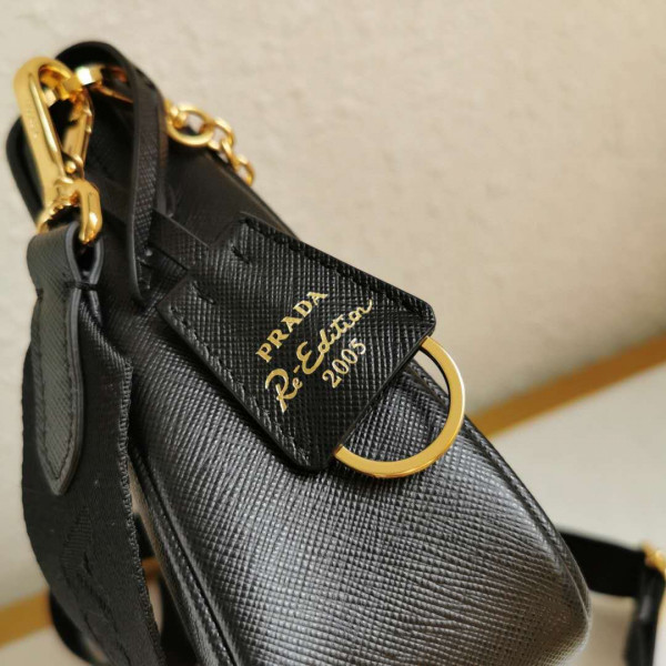 (image for) PRADA Re-Edition 2005 Saffiano leather bag