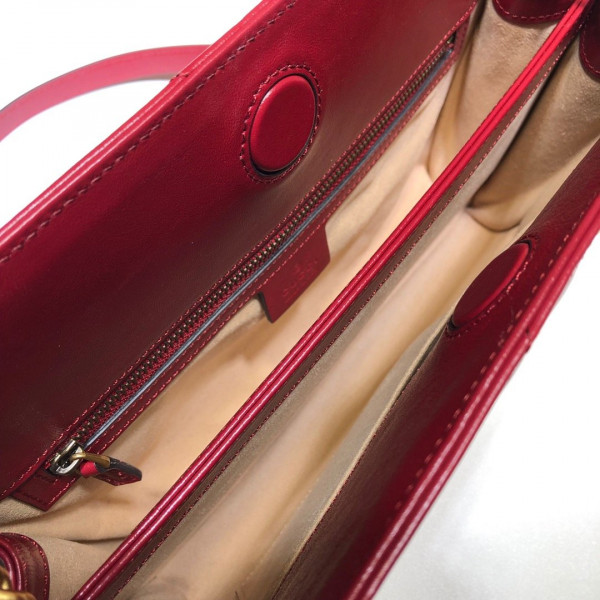 (image for) GUCCI GG Marmont matelassé medium shoulder bag