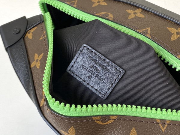 (image for) LOUIS VUITTON SOFT TRUNK