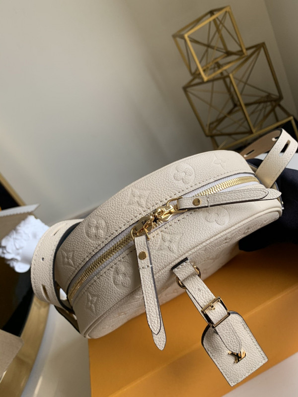 (image for) LOUIS VUITTON BOITE CHAPEAU SOUPLE MM