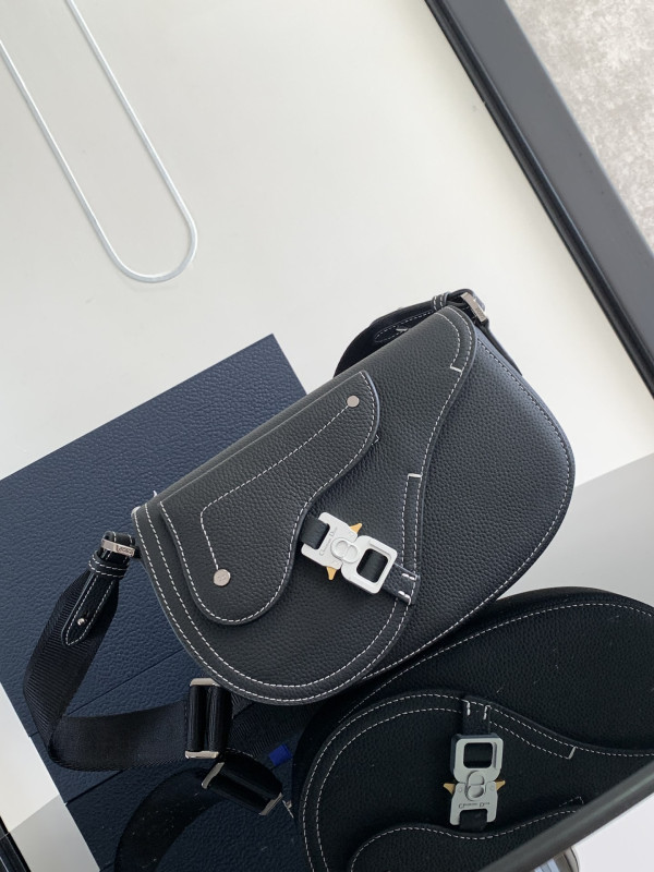 (image for) DIRO SADDLE MESSENGER BAG