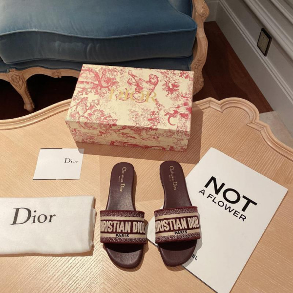 (image for) DIRO DWAY SLIDES