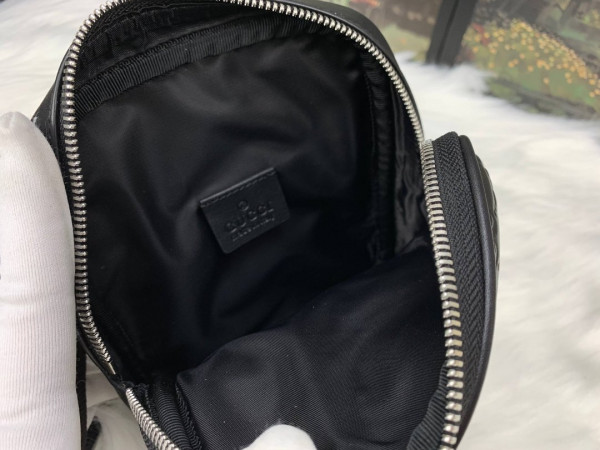 GUCCI GG belt bag [450956-1] CELINE CHANEL ACCESSORIES LOEWE SHOES LOUIS VUITTON DIRO YSL OTHER BRAND HANDBAGS BALENCIAGA BOTTEGA VENETA GOYARD HERMES BURBERRY VALENTINO GUCCI FENDI MIUMIU CHLOE PRADA BVLGARI SUITCASE NEW ARRIVAL 