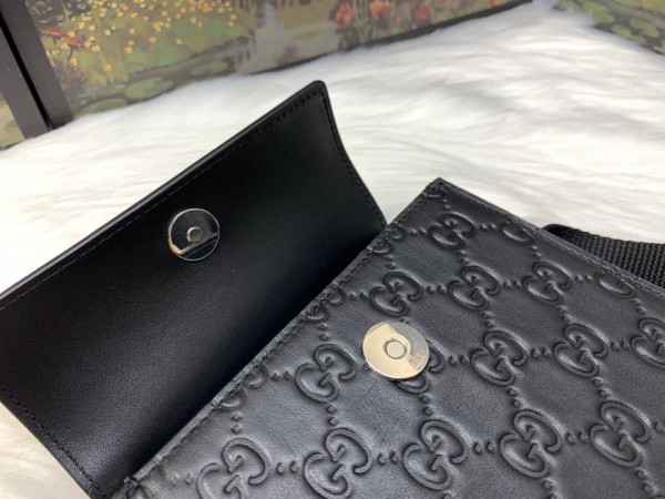 GUCCI GG belt bag [450956-1] CELINE CHANEL ACCESSORIES LOEWE SHOES LOUIS VUITTON DIRO YSL OTHER BRAND HANDBAGS BALENCIAGA BOTTEGA VENETA GOYARD HERMES BURBERRY VALENTINO GUCCI FENDI MIUMIU CHLOE PRADA BVLGARI SUITCASE NEW ARRIVAL 