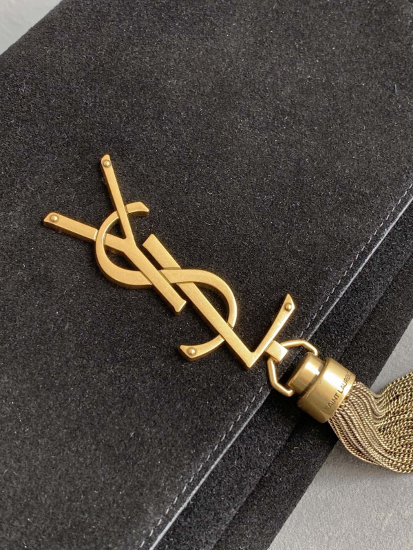 YSL KATE 99 [YSL233] CELINE CHANEL ACCESSORIES LOEWE SHOES LOUIS VUITTON DIRO YSL OTHER BRAND HANDBAGS BALENCIAGA BOTTEGA VENETA GOYARD HERMES BURBERRY VALENTINO GUCCI FENDI MIUMIU CHLOE PRADA BVLGARI SUITCASE NEW ARRIVAL 