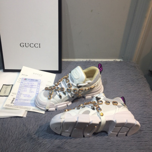 GUCCI SNEAKER [Gucci377] CELINE CHANEL ACCESSORIES LOEWE SHOES LOUIS VUITTON DIRO YSL OTHER BRAND HANDBAGS BALENCIAGA BOTTEGA VENETA GOYARD HERMES BURBERRY VALENTINO GUCCI FENDI MIUMIU CHLOE PRADA BVLGARI SUITCASE NEW ARRIVAL 