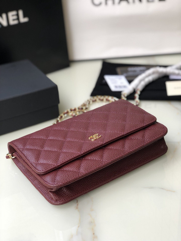 (image for) CL CHAIN WALLET CAVIAR