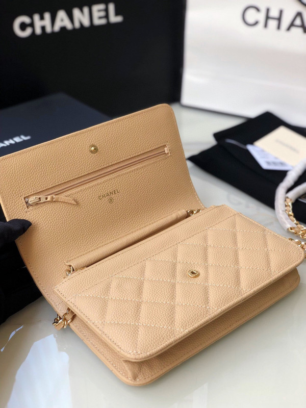 (image for) CL CHAIN WALLET CAVIAR