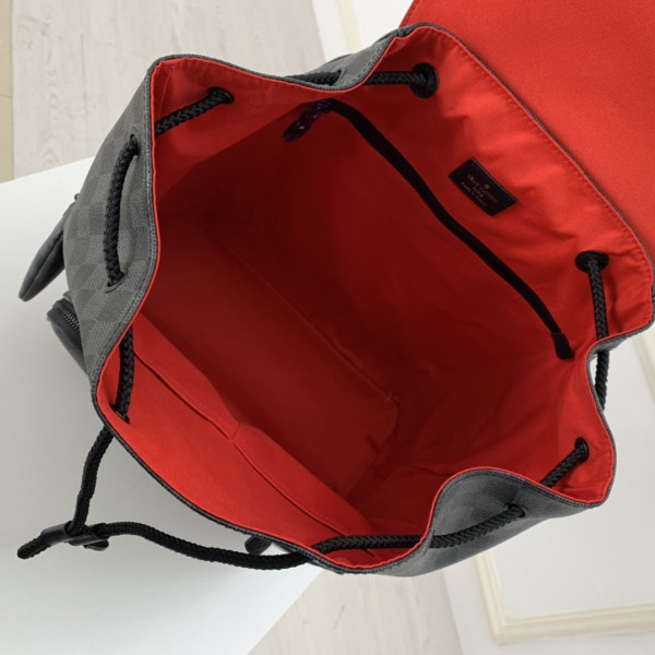 (image for) LOUIS VUITTON UTILITY BACKPACK