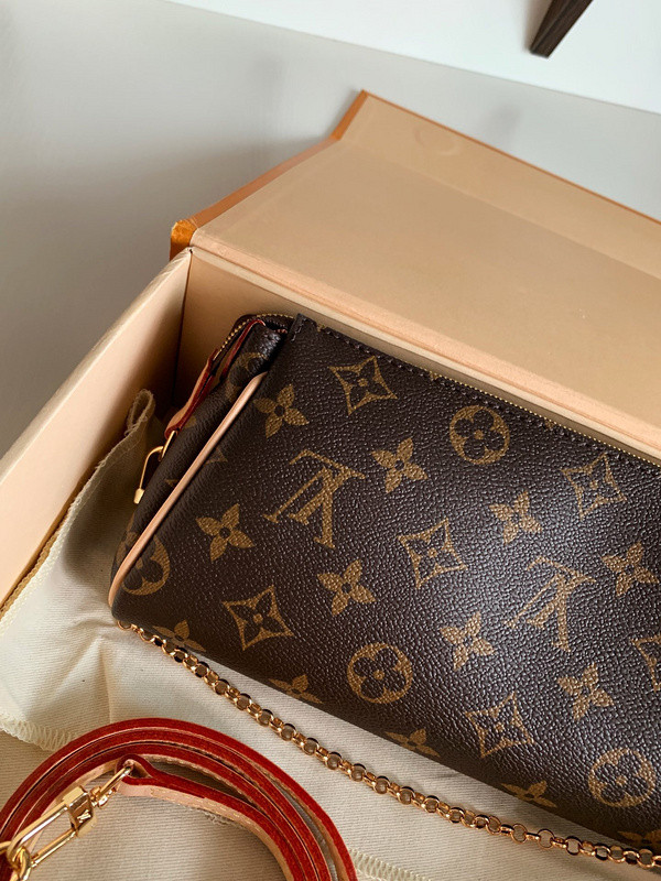 (image for) LOUIS VUITTON EVA
