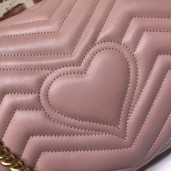 Gucci GG Marmont 31CM [443496-3] CELINE CHANEL ACCESSORIES LOEWE SHOES LOUIS VUITTON DIRO YSL OTHER BRAND HANDBAGS BALENCIAGA BOTTEGA VENETA GOYARD HERMES BURBERRY VALENTINO GUCCI FENDI MIUMIU CHLOE PRADA BVLGARI SUITCASE NEW ARRIVAL 
